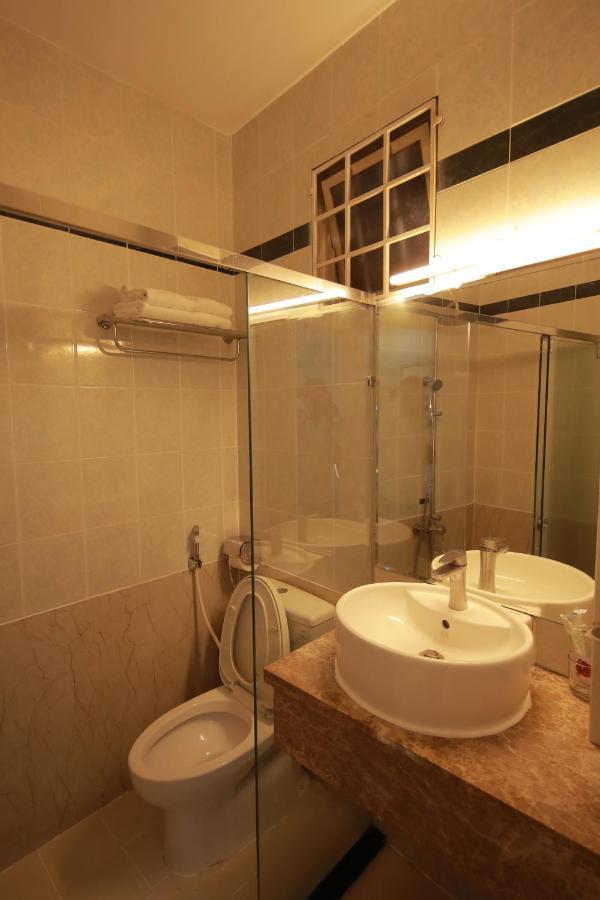הו צ'י מין סיטי Phu Gia Bui Vien Hotel מראה חיצוני תמונה